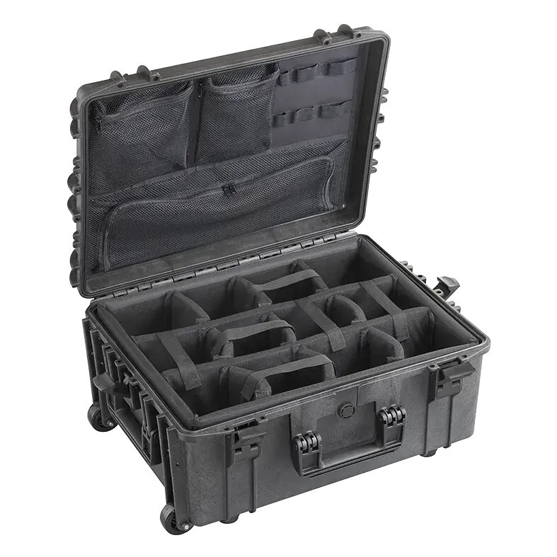 TGS-540CAMH Carry Case with Wheels and Dividers